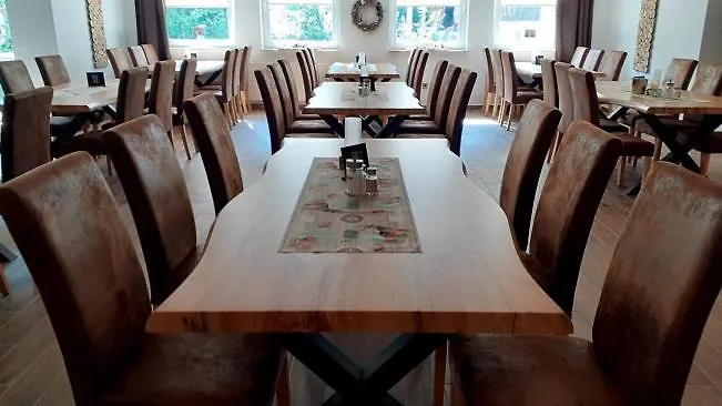 Hotel Haus Am Stein 3*